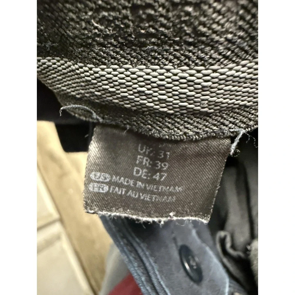 5.11 Tactical material 65%